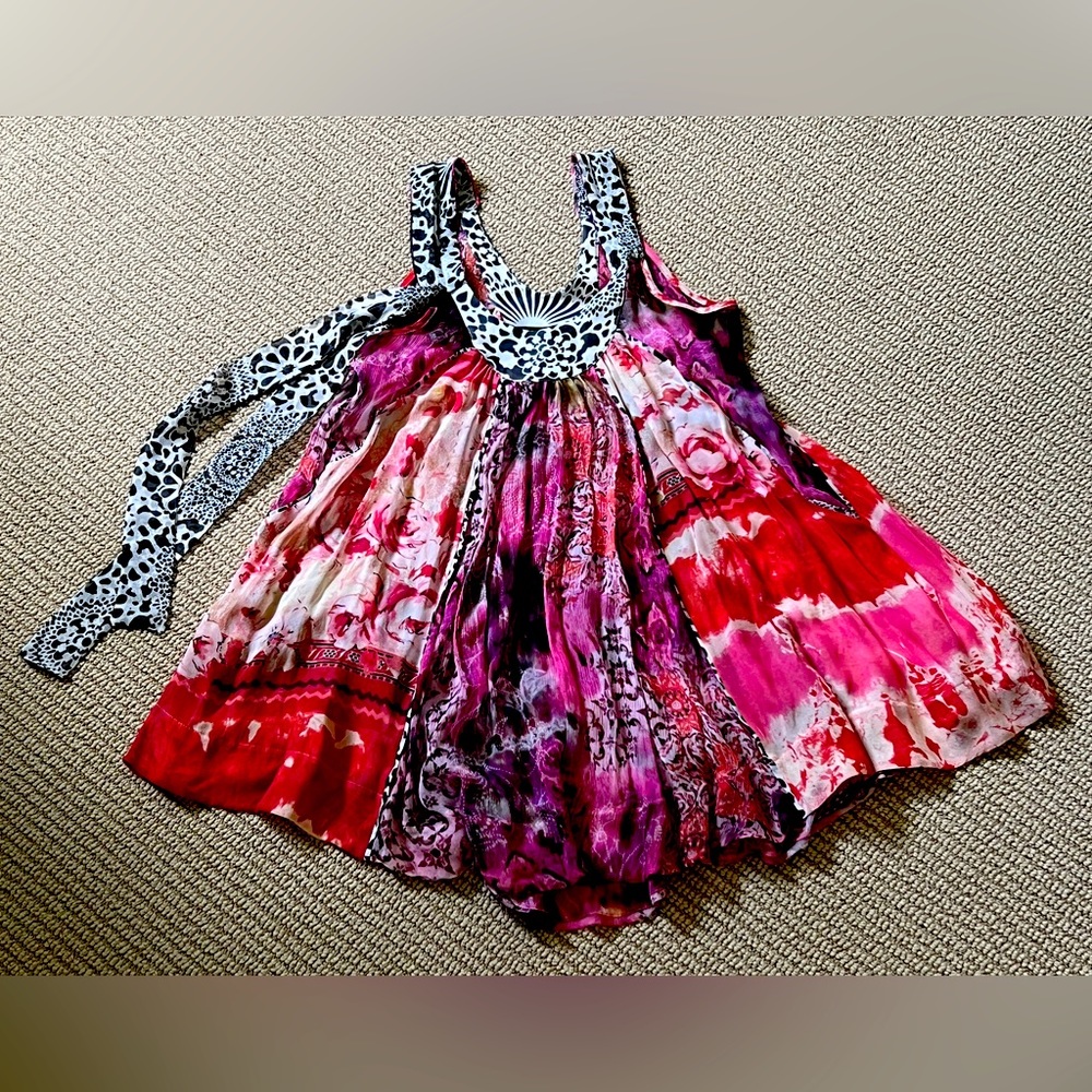 Exquisite silk chiffon floral blouse.